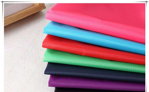 کارایی ویژه نخ کش لاکرا