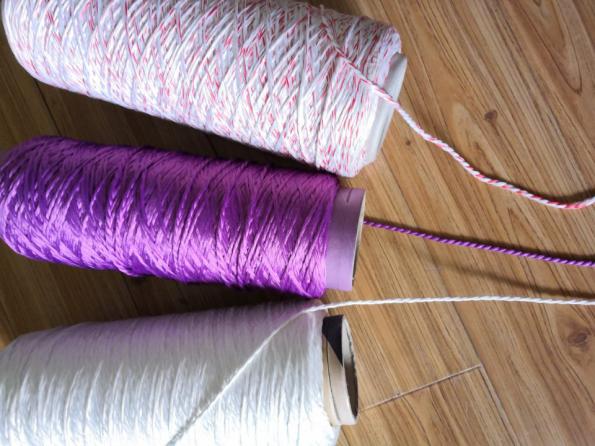 قابلیت کش آمدن نخ میکروفیلامنت